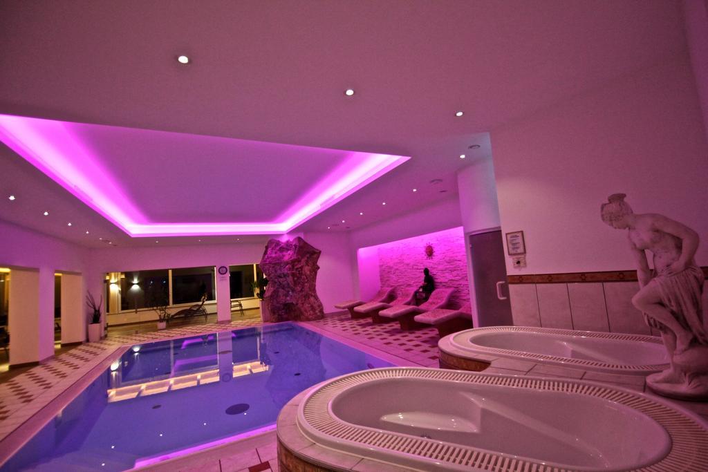 Alpenhotel Weiherbach Berchtesgaden Hallenbad Und Sauna Экстерьер фото