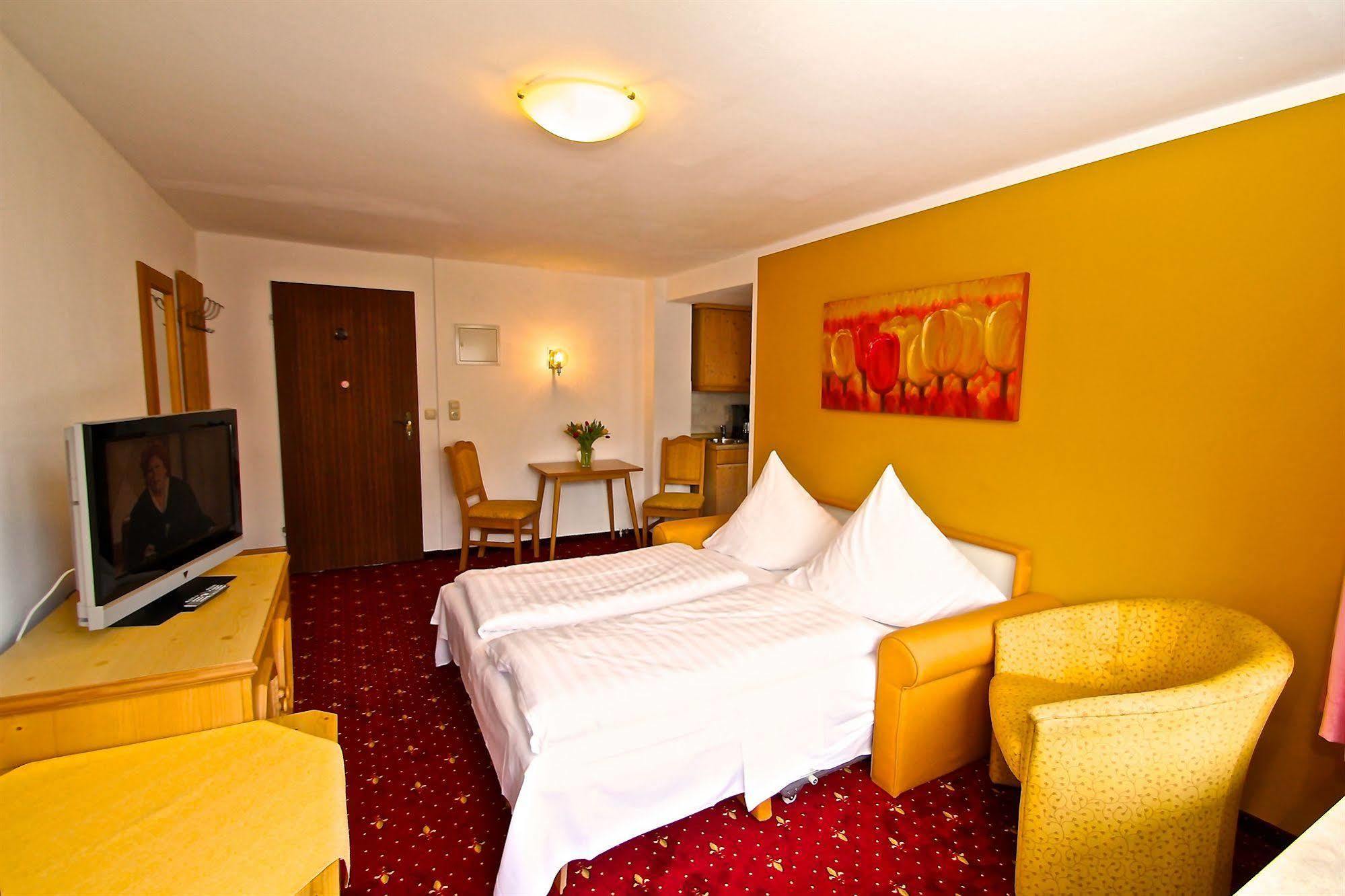 Alpenhotel Weiherbach Berchtesgaden Hallenbad Und Sauna Экстерьер фото